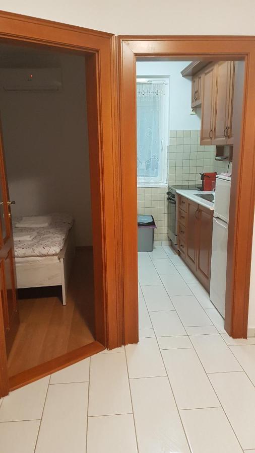 Rose Apartman Debrecen Exteriör bild